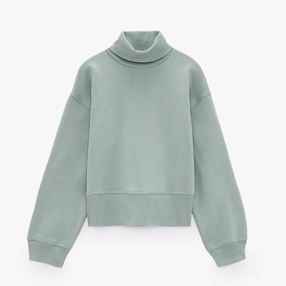 Zara Sweaters / HIGH COLLAR SWEATSHIRT / size small